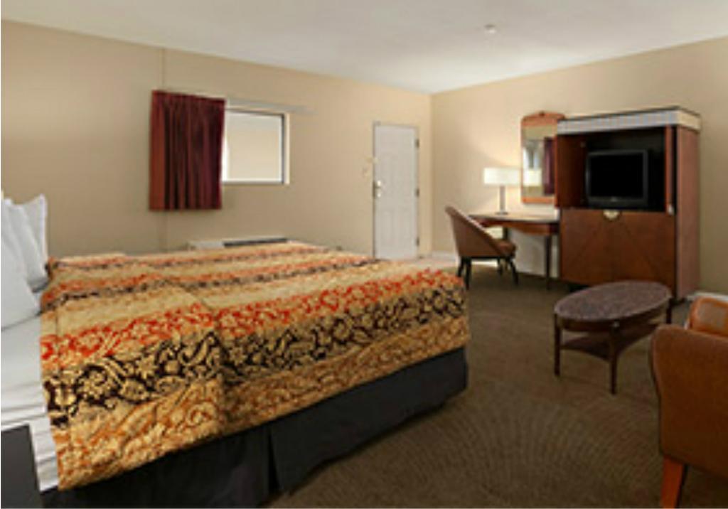 Travelodge By Wyndham Clovis Room photo